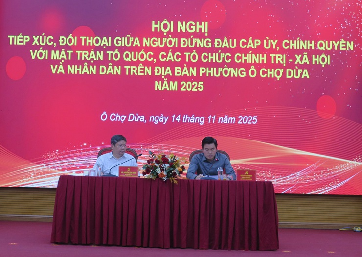 Phường Ô Chợ Dừa : Tiếp xúc, đối thoại giữa người đứng đầu cấp ủy, chính quyền với MTTQ, các tổ chức chính trị - xã hội và Nhân dân năm 2025.- Ảnh 1.