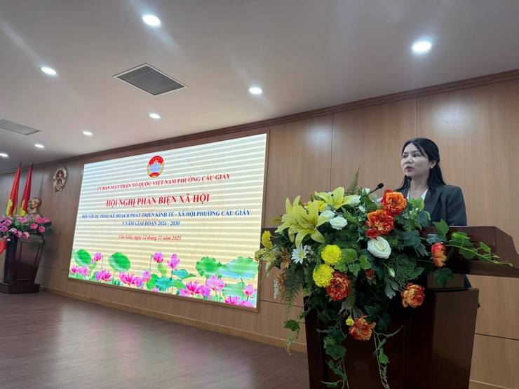 Ủy ban Mặt trận tổ quốc Việt Nam Phường Cầu Giấy tổ chức Hội nghị phản biện xã hội đối với dự thảo kế hoạch phát triển kinh tế - xã hội phường 5 năm giai đoạn 2026 - 2030- Ảnh 2.