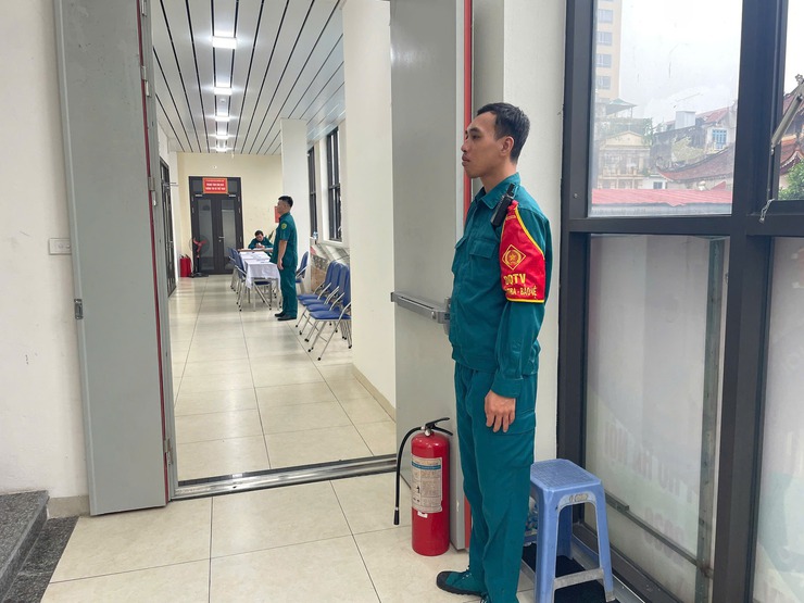 PHƯỜNG LÁNG TỔ CHỨC KHÁM SƠ TUYỂN SỨC KHỎE NGHĨA VỤ QUÂN SỰ NĂM 2026- Ảnh 3.