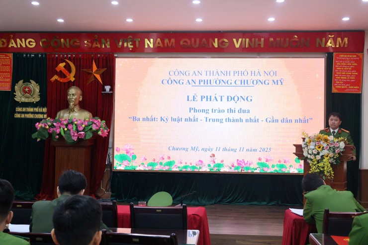 Công an các phường Phương Liệt và xã Chương Mỹ triển khai Kế hoạch tổng rà soát, làm sạch dữ liệu đăng ký phương tiện, giấy phép lái xe và số hóa hồ sơ đăng ký xe- Ảnh 4.