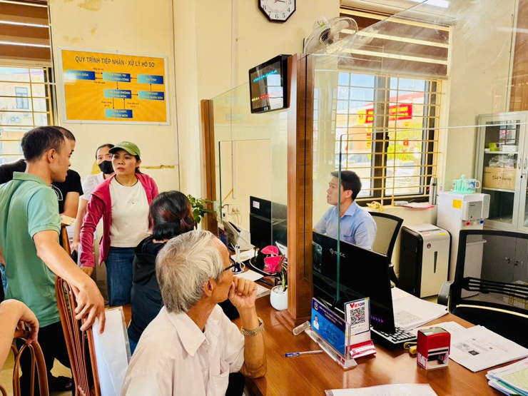 Xã Thượng Phúc đẩy mạnh triển khai 25 dịch vụ công trực tuyến toàn trình- Ảnh 1.