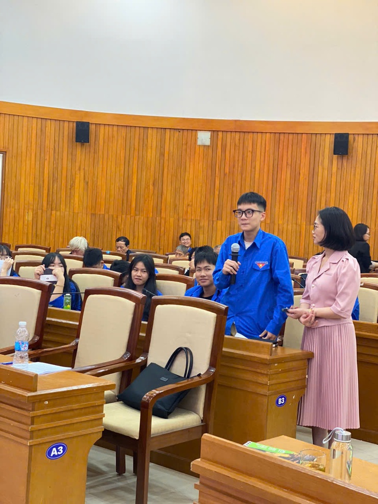 UBND phường Việt Hưng tổ chức Hội nghị Tập huấn tuyên truyền phổ biến nâng cao nhận thức nâng cao nhận thức về phòng, chống tệ nạn mại dâm- Ảnh 6.