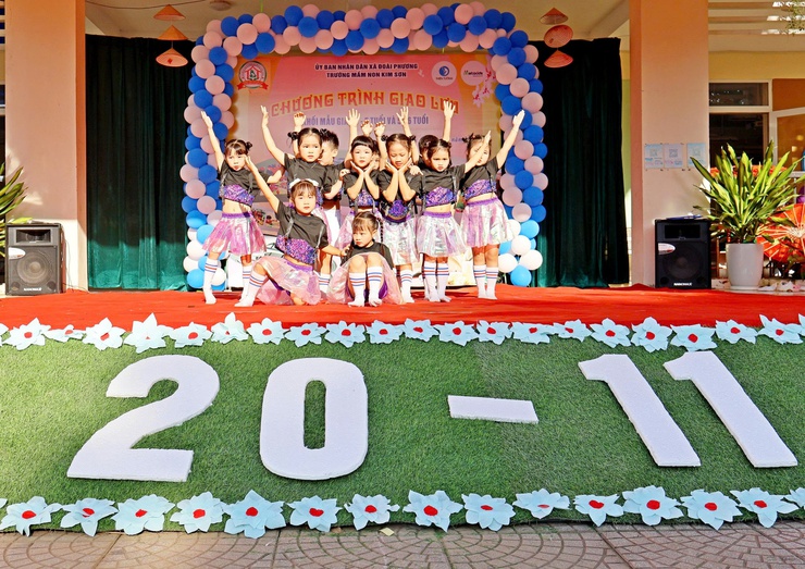 Trường Mầm non Kim Sơn giao lưu chào mừng ngày nhà giáo Việt nam 20/11


- Ảnh 2.