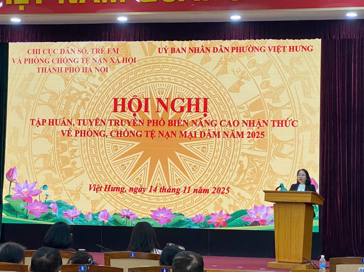 UBND phường Việt Hưng tổ chức Hội nghị Tập huấn tuyên truyền phổ biến nâng cao nhận thức nâng cao nhận thức về phòng, chống tệ nạn mại dâm- Ảnh 2.