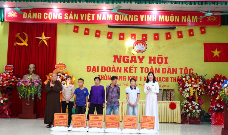 Không khí đoàn kết, ấm áp tại Ngày hội Đại đoàn kết thôn Làng Kim 1- Ảnh 8.