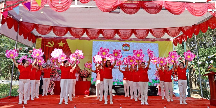 Thôn Tân Phúc kỷ niệm 40 năm thành lập

- Ảnh 5.