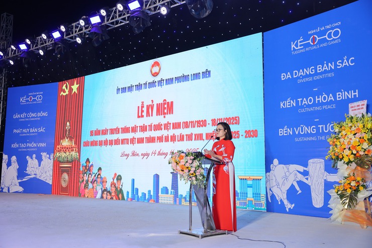 Phường Long Biên long trọng tổ chức Lễ kỷ niệm 95 năm Ngày truyền thống MTTQ Việt Nam và Ngày hội Đại đoàn kết toàn dân tộc năm 2025- Ảnh 3.