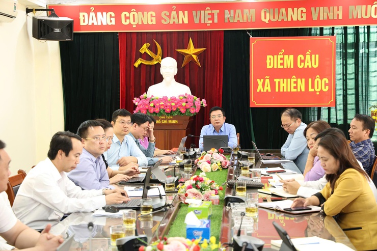 Hội nghị đánh giá tiến độ thực hiện Nghị quyết 57-NQ/TW của Bộ Chính trị về đột phá phát triển khoa học, công nghệ, đổi mới sáng tạo và chuyển đổi số quốc gia (Nghị quyết 57) và triển khai các nhiệm vụ trọng tâm thời gian tới.- Ảnh 2.