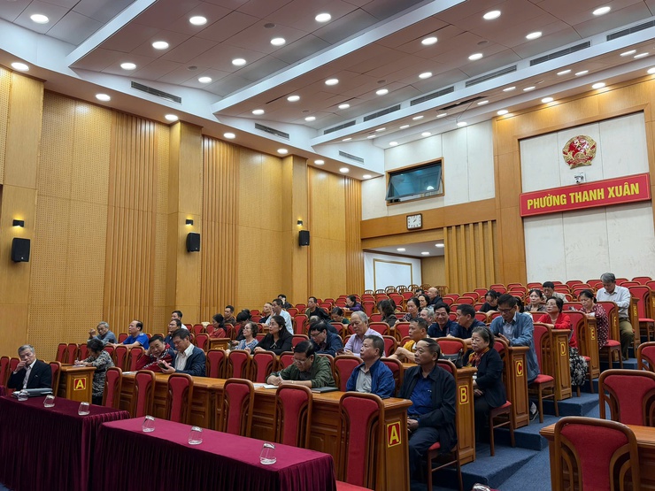 UBND phường Thanh Xuân tổ chức Hội nghị giao ban công tác hòa giải ở cơ sở và tuyên truyền, phổ biến những nội dung cơ bản của Luật hòa giải ở cơ sở;
 các văn bản hướng dẫn thi hành Luật.
- Ảnh 1.