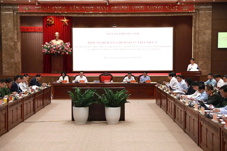 Xã Thanh Trì: Dự trực tuyến hội nghị đánh giá tiến độ thực hiện các nhiệm vụ trọng tâm về khoa học công nghệ, đổi mới sáng tạo và chuyển đổi số của Thành uỷ Hà Nội- Ảnh 2.