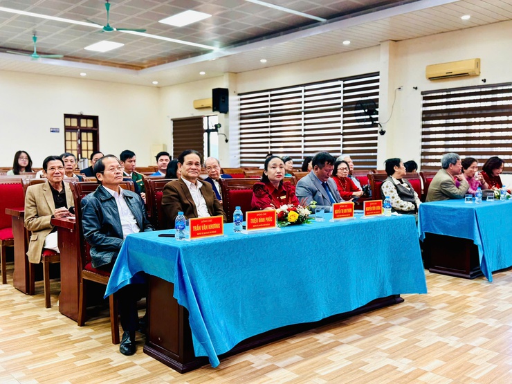 Trung tâm Chính trị xã Thanh Trì: 50 Năm Một Hành Trình – Lan Tỏa Tri Thức, Bồi Dưỡng Niềm Tin- Ảnh 1.