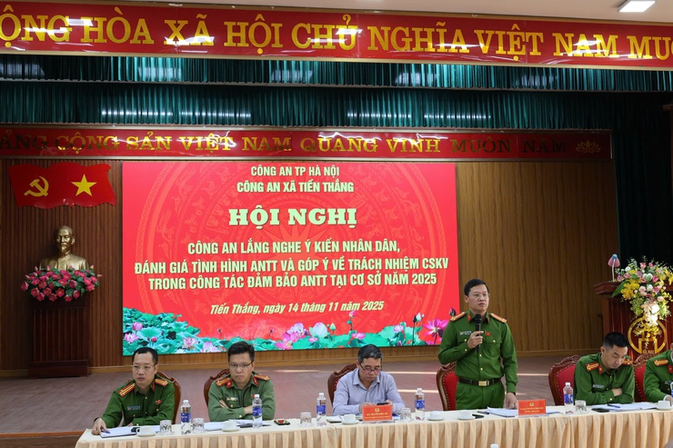 Hội nghị “Công an lắng nghe ý kiến Nhân dân, đánh giá tình hình an ninh trật tự và góp ý trách nhiệm Cảnh sát khu vực trong công tác đảm bảo ANTT tại cơ sở năm 2025- Ảnh 5.