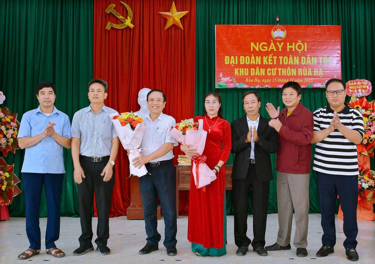 Rùa Hạ rộn ràng Ngày hội Đại đoàn kết toàn dân tộc: Lan tỏa tinh thần đoàn kết, bồi đắp sức mạnh cộng đồng- Ảnh 5.