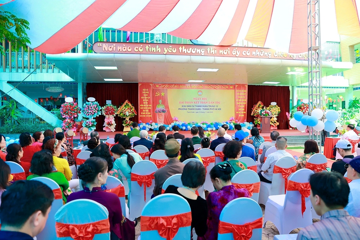 Trưởng ban Nội chính Thành ủy Trần Đình Cảnh dự Ngày hội Đại đoàn kết toàn dân tộc khu dân cư Thanh Xuân Trung 10- Ảnh 12.