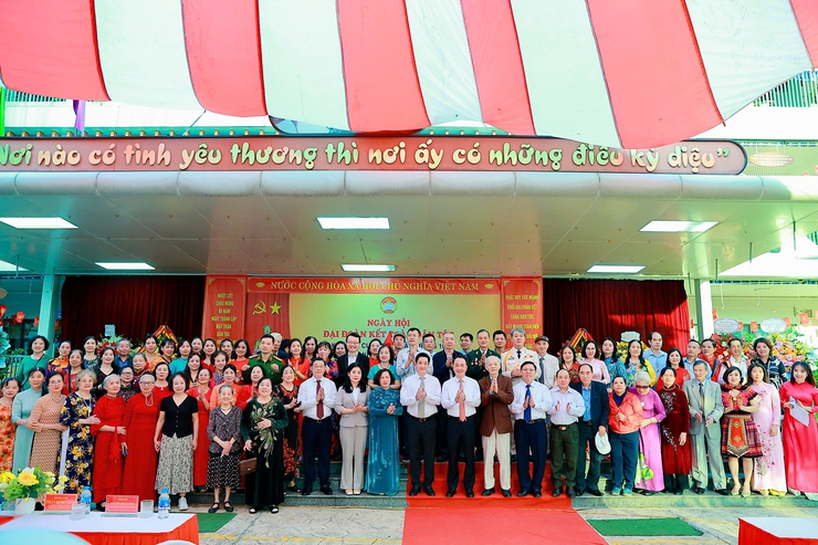 Trưởng ban Nội chính Thành ủy Trần Đình Cảnh dự Ngày hội Đại đoàn kết toàn dân tộc khu dân cư Thanh Xuân Trung 10- Ảnh 13.