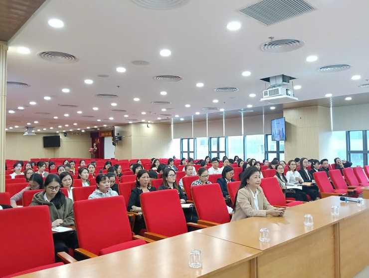 Tăng cường phối hợp triển khai mô hình hành chính công một cấp: Trung tâm Phục vụ hành chính công tập huấn cho đơn vị bưu chính công ích- Ảnh 3.