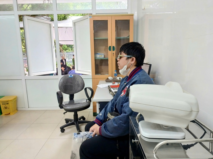 TRẠM Y TẾ PHƯỜNG XUÂN PHƯƠNG KHÁM SƠ TUYỂN SỨC KHỎE THỰC HIỆN NGHĨA VỤ QUÂN SỰ VÀ THAM GIA CÔNG AN NHÂN DÂN NĂM 2026. - Ảnh 9.