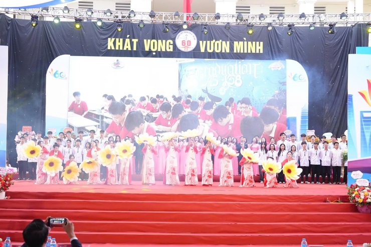 Trường THPT Thanh Oai A: 60 năm tự hào truyền thống – Vững bước tương lai- Ảnh 1.