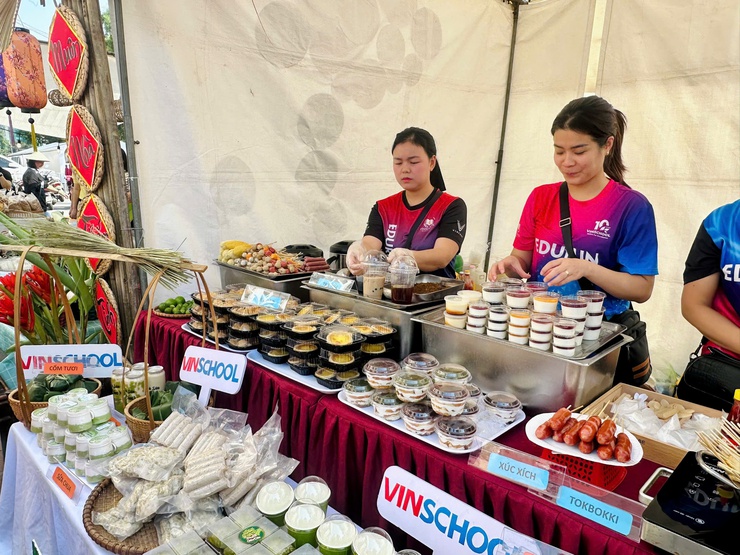 Ngọc Hà rộn ràng Ngày hội Đại đoàn kết: Lan tỏa sức mạnh 95 năm truyền thống MTTQ Việt Nam- Ảnh 22.