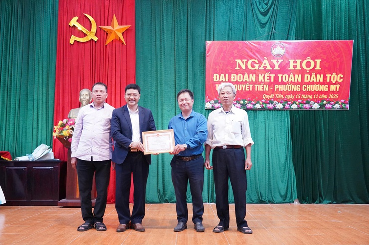 Thôn Quyết Tiến long trọng tổ chức Ngày hội Đại đoàn kết toàn dân trong không khí vui tươi, phấn khởi- Ảnh 7.