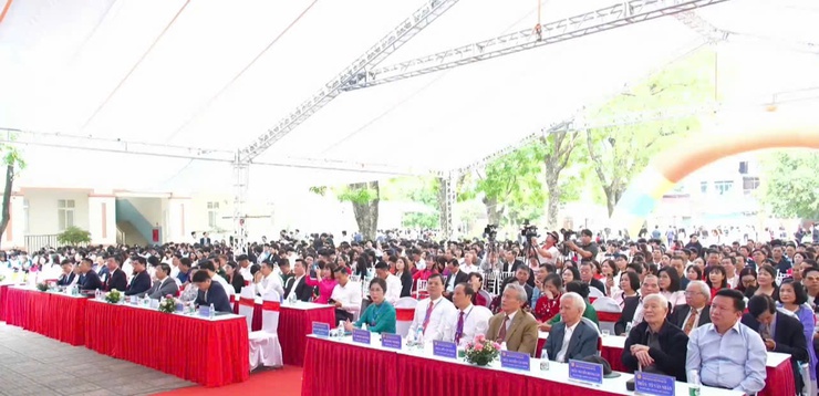 Gặp mặt cựu học sinh Trường THPT Ngọc Tảo "Hẹn ước vì tương lai"- Ảnh 1.