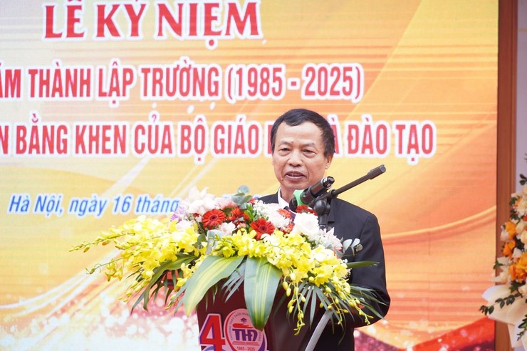 Trường THPT Trần Hưng Đạo – Hà Đông long trọng kỷ niệm 40 năm xây dựng và phát triển- Ảnh 5.