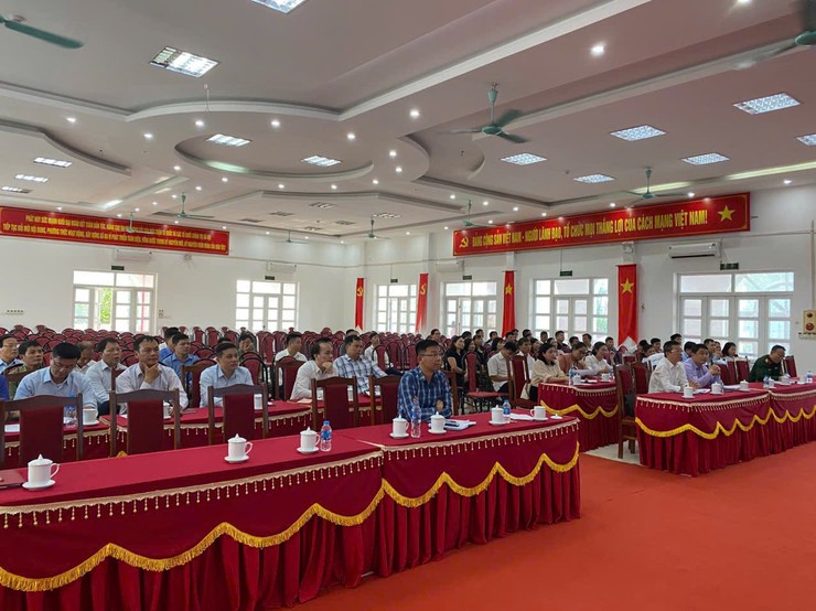 UBND XÃ BA VÌ TỔ CHỨC HỘI NGHỊ LẤY Ý KIẾN DỰ THẢO NHIỆM VỤ QUY HOẠCH CHUNG XÂY DỰNG XÃ BA VÌ- Ảnh 2.