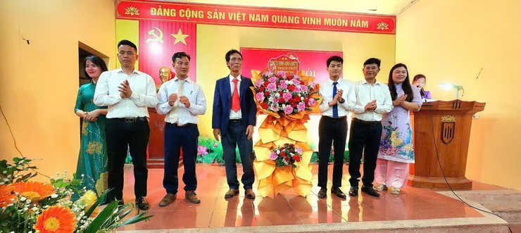31/31 thôn trên địa bàn xã Thạch Thất sôi nổi tổ chức Ngày hội Đại đoàn kết toàn dân tộc năm 2025- Ảnh 9.