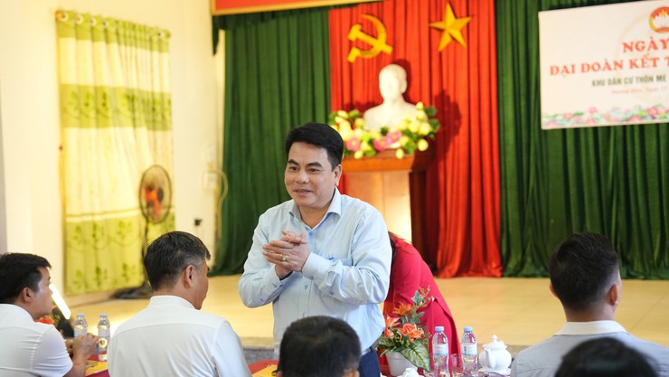 Khu dân cư thôn Me Táo rộn ràng Ngày hội Đại đoàn kết toàn dân tộc năm 2025 - Ảnh 5.