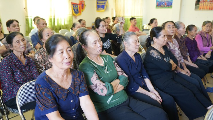 Khu dân cư thôn Me Táo rộn ràng Ngày hội Đại đoàn kết toàn dân tộc năm 2025 - Ảnh 7.