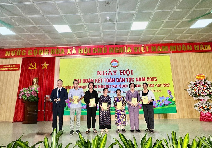 Phường Tương Mai: Liên Tổ dân phố 1, 2, 3, 4, 5, 6 Phường tổ chức Ngày hội Đại đoàn kết toàn dân tộc năm 2025- Ảnh 4.