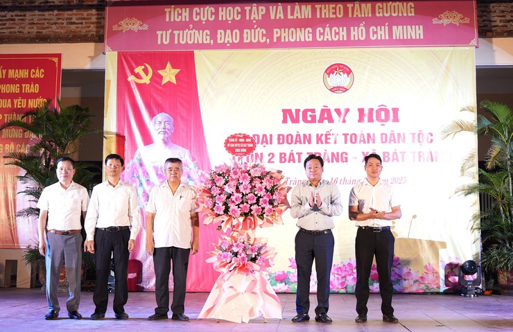 Các thôn trên địa bàn xã Bát Tràng tổ chức Ngày hội Đại đoàn kết toàn dân tộc năm 2025- Ảnh 1.