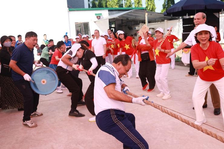 Phát huy truyền thống đoàn kết, xây dựng phường Xuân Đỉnh văn minh, giàu đẹp- Ảnh 12.