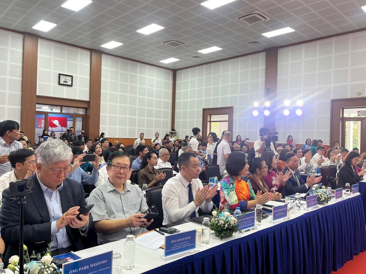 Một thập kỷ bảo vệ và phát huy Nghi lễ và trò chơi Kéo co- Ảnh 2.