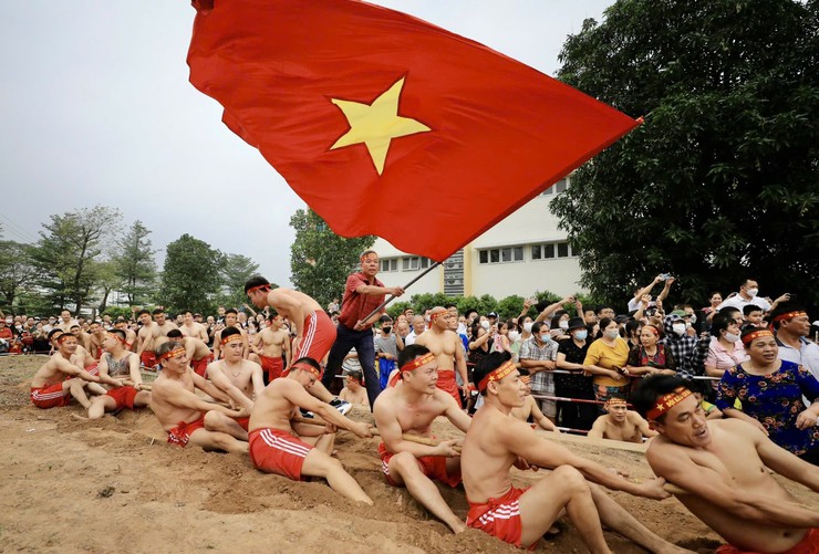 Một thập kỷ bảo vệ và phát huy Nghi lễ và trò chơi Kéo co- Ảnh 1.