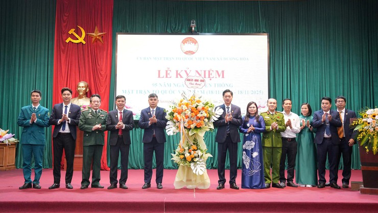 Lễ kỷ niệm 95 năm Ngày truyền thống Mặt trận Tổ quốc Việt Nam (18/11/1930-18/11/2025)- Ảnh 1.
