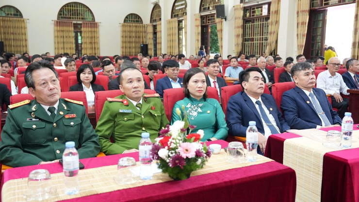 Lễ kỷ niệm 95 năm Ngày truyền thống Mặt trận Tổ quốc Việt Nam (18/11/1930-18/11/2025)- Ảnh 6.