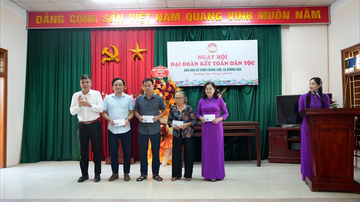 Ngày hội Đại đoàn kết toàn dân tộc khu dân cư thôn Chàng Chợ- Ảnh 9.