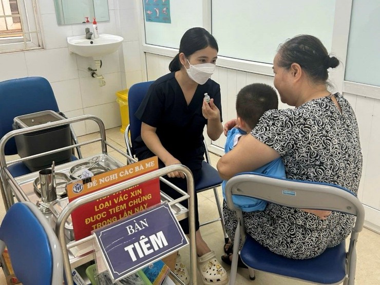 Xã Dương Hoà triển khai kế hoạch tiêm chủng mở rộng giai đoạn 2026-2028 - Ảnh 2.