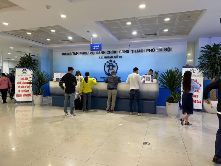 Hà Nội phê duyệt 1.038 thủ tục hành chính thực hiện không phụ thuộc vào địa giới hành chính (Đợt 2)- Ảnh 1.