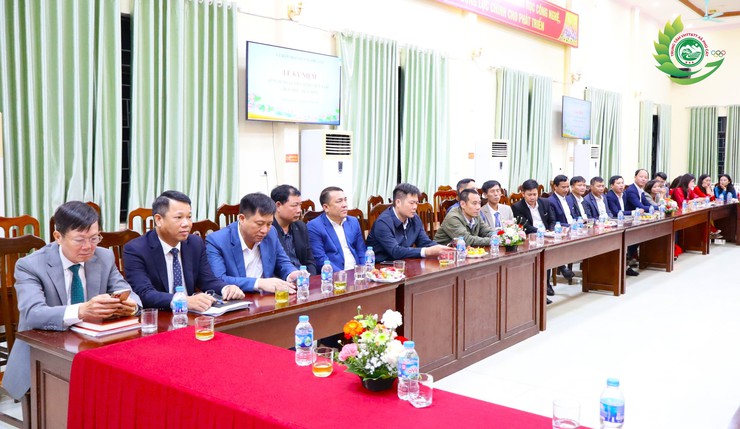 Xã Phú Cát tổ chức Lễ kỷ niệm 43 năm Ngày Nhà giáo Việt Nam 20/11- Ảnh 5.