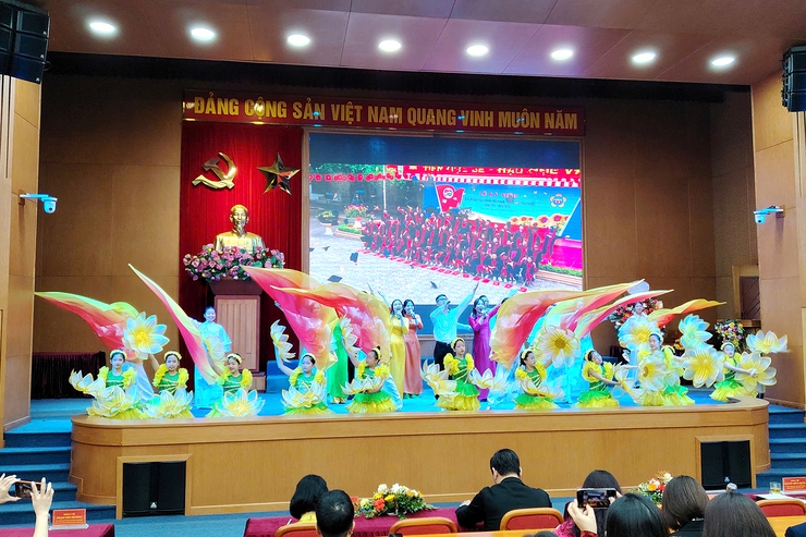 Phường Thanh Xuân gặp mặt kỷ niệm 43 năm Ngày Nhà giáo Việt Nam 20/11 (20/11/1982 - 20/11/2025)- Ảnh 11.