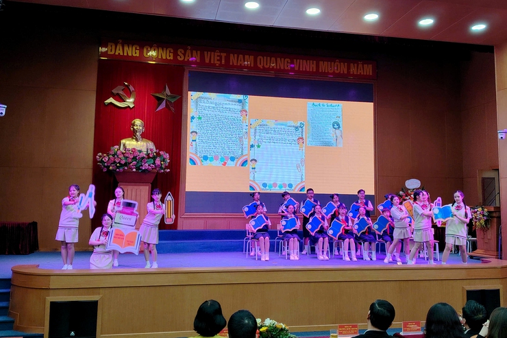 Phường Thanh Xuân gặp mặt kỷ niệm 43 năm Ngày Nhà giáo Việt Nam 20/11 (20/11/1982 - 20/11/2025)- Ảnh 13.