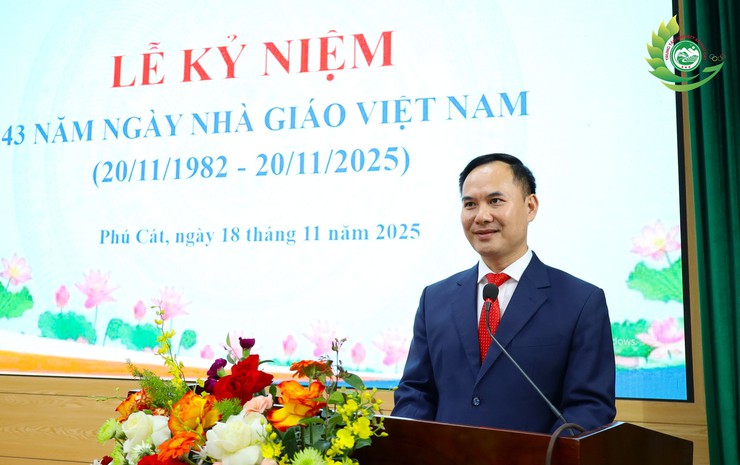 Xã Phú Cát tổ chức Lễ kỷ niệm 43 năm Ngày Nhà giáo Việt Nam 20/11- Ảnh 8.