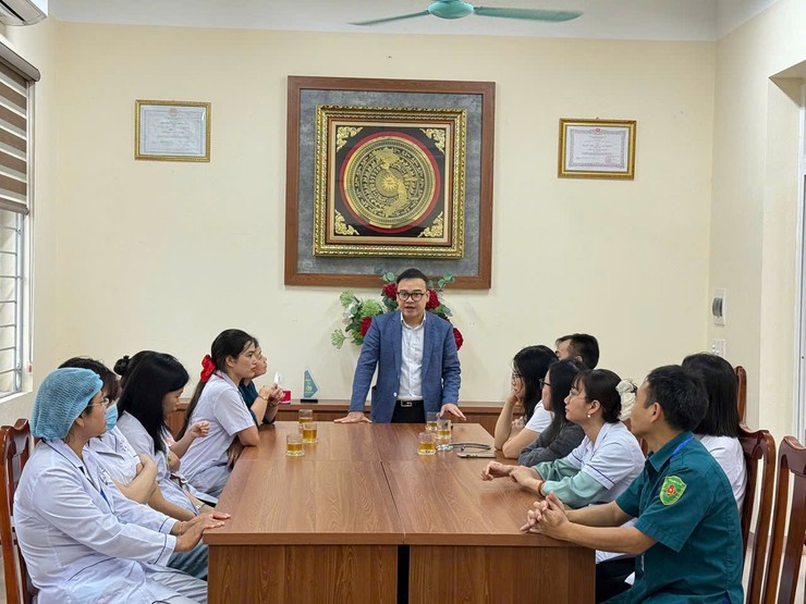 Phường Việt Hưng hoàn thành công tác khám sơ tuyển nghĩa vụ quân sự, nghĩa vụ công an nhân dân năm 2025
- Ảnh 1.