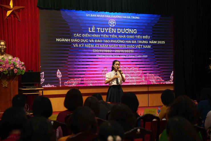 Phường Hai Bà Trưng tuyên dương Nhà giáo tiêu biểu.- Ảnh 10.