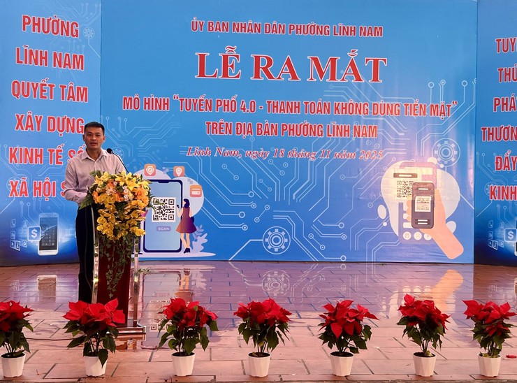 PHƯỜNG LĨNH NAM TRIỂN KHAI TUYẾN PHỐ 4.0 - THANH TOÁN KHÔNG DÙNG TIỀN MẶT- Ảnh 4.