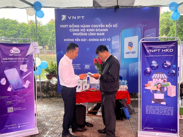 PHƯỜNG LĨNH NAM TRIỂN KHAI TUYẾN PHỐ 4.0 - THANH TOÁN KHÔNG DÙNG TIỀN MẶT- Ảnh 5.