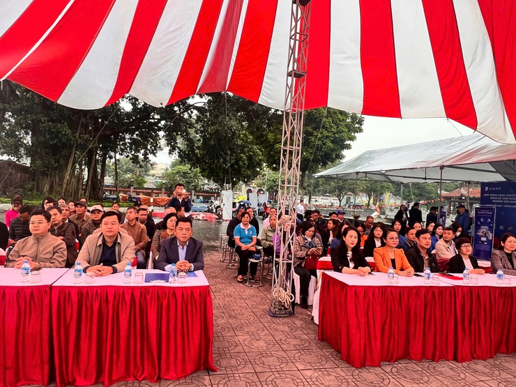 PHƯỜNG LĨNH NAM TRIỂN KHAI TUYẾN PHỐ 4.0 - THANH TOÁN KHÔNG DÙNG TIỀN MẶT- Ảnh 1.