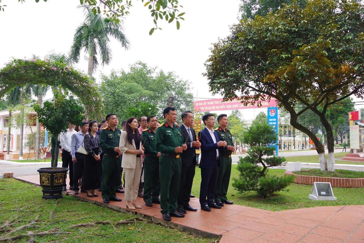 TRUNG ĐOÀN 141, SƯ ĐOÀN 312 TỔ CHỨC KẾT NGHĨA VỚI XÃ SÓC SƠN- Ảnh 2.